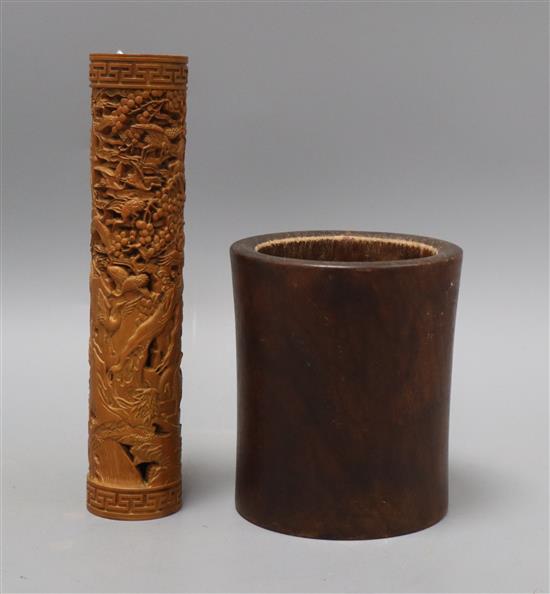 A Chinese perfume holder and a brush pot Largest 22cm